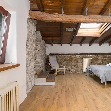 Holiday home Preciosa Casa Con Jardin Oruna