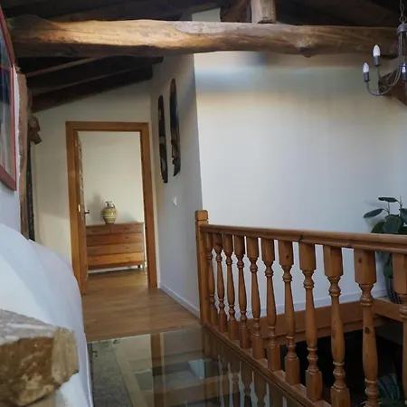 Preciosa Casa Con Jardin